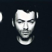 Perry Blake - List pictures