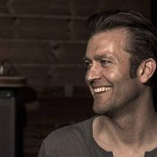 Mike Andersen - List pictures