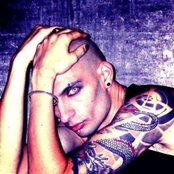 Adam - List pictures