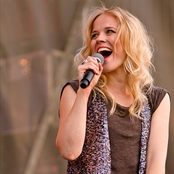 Ilse Delange - List pictures