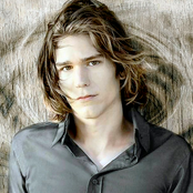 Amaury Vassili - List pictures