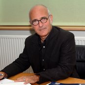 Ludovico Einaudi - List pictures