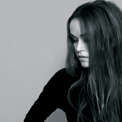 Amanda Mair - List pictures