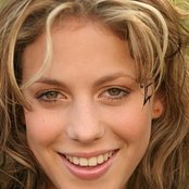 Lafee - List pictures