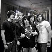 Family Force 5 - List pictures