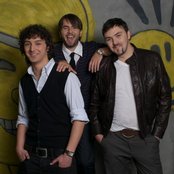 Play And Win - List pictures