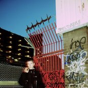 Devlin - List pictures