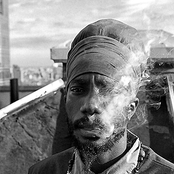 Sizzla - List pictures