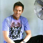 Hugh Laurie - List pictures