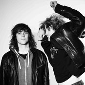 Dz Deathrays - List pictures