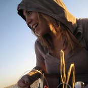 Holly Brook - List pictures