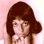 Karen Carpenter - List pictures