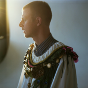 Familjen - List pictures