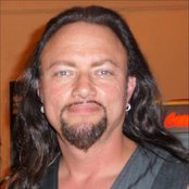 Geoff Tate - List pictures