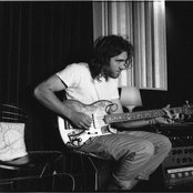 Matt Corby - List pictures