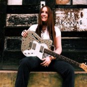 Shannon Curfman - List pictures