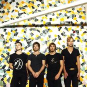 Van She - List pictures