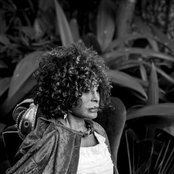 Elza Soares - List pictures