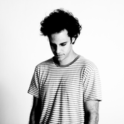 Four Tet - List pictures