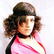 Peaches - List pictures