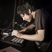 Nosaj Thing - List pictures