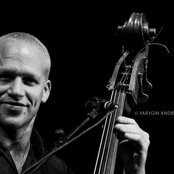 Avishai Cohen - List pictures
