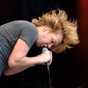 Van Dik Hout - List pictures