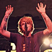 Aaron Gillespie - List pictures