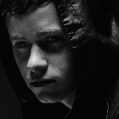 Rustie - List pictures