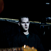 Steve Hauschildt - List pictures