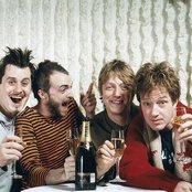 Travis - List pictures