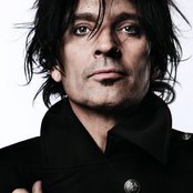 Tommy Lee - List pictures