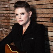 Natalie Maines - List pictures