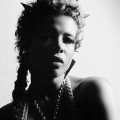 Kelis - List pictures