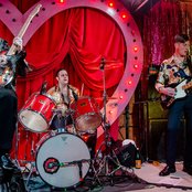 The Amazing Snakeheads - List pictures