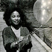 Chaka Khan - List pictures