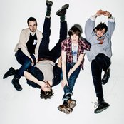 Howler - List pictures