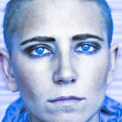 Elan - List pictures