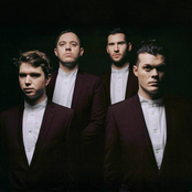 Everything Everything - List pictures