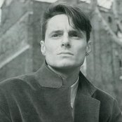 Bill Pritchard - List pictures