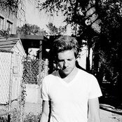 Andrew Belle - List pictures