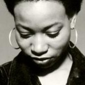 Bahamadia - List pictures