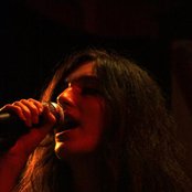 Jewelia - List pictures