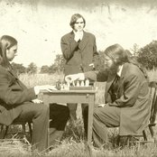 Apatheia - List pictures