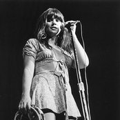 Linda Ronstadt - List pictures