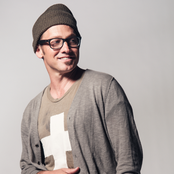 Toby Mac - List pictures