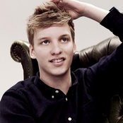 George Ezra - List pictures