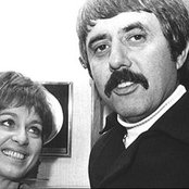 Lee Hazlewood - List pictures