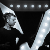 Jonny Craig - List pictures