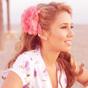 Haley Reinhart - List pictures